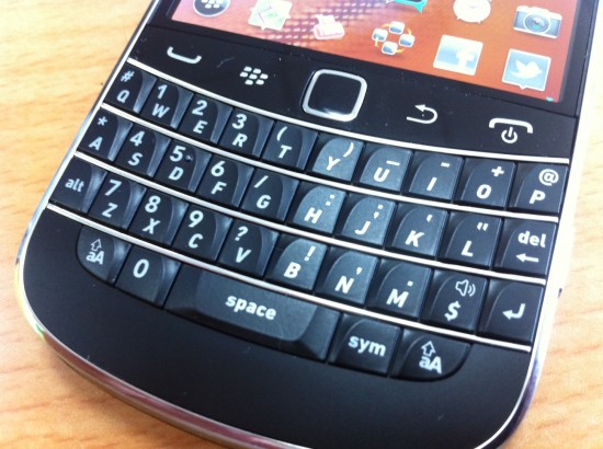 BlackBerry Bold 9900 Keyboard