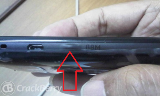 BlackBerry Curve 9320 BBM Button