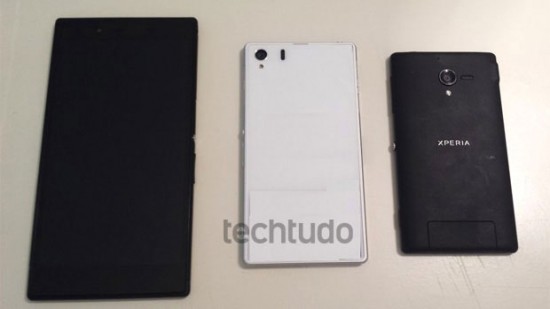 Xperiai1-LEAK-01-900-90