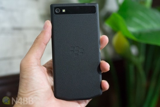 BlackBerry P9982 Back
