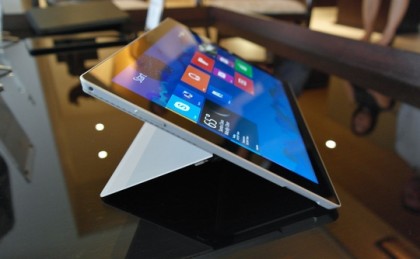 microsoft-surface-pro-3-hands-on-side-kickstand-540x334